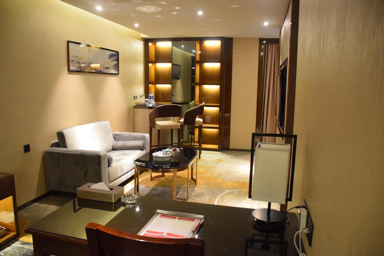 Ramada Foshan Hotel Luaran gambar